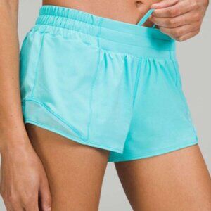 Lululemon Hotty Hot Low-Rise Lined Short 2.5" Electric Turquoise